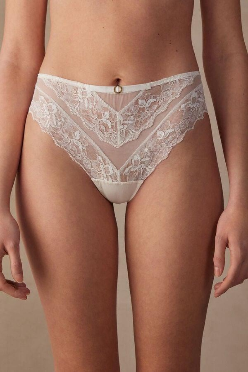 Intimissimi Fearless Femininity Hipster Brazilian Bugyi Női Fehér | HUYU3751