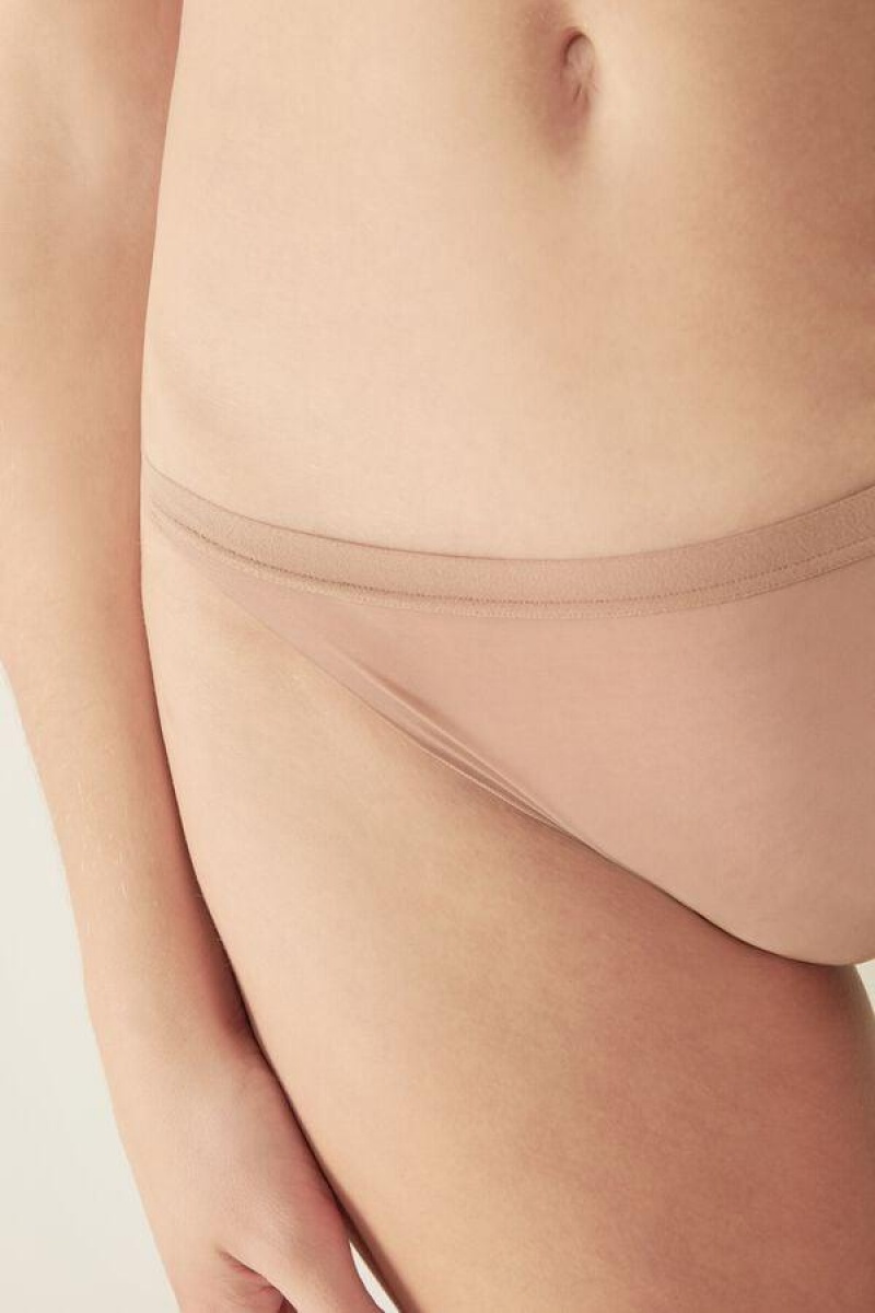 Intimissimi Invisible Touch String Bugyi Női Bézs | HUHK3612