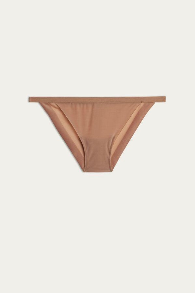 Intimissimi Invisible Touch String Bugyi Női Bézs | HUHK3612