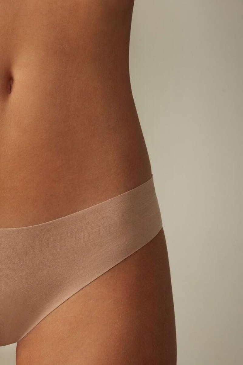 Intimissimi Seamless Supima® Pamut Brazilian Bugyi Női Bézs | HURW3493