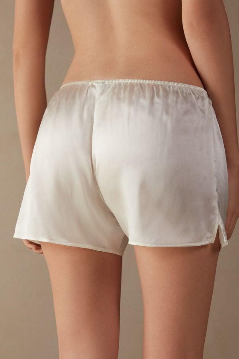 Intimissimi Smooth Silk-Satin Shorts Pizsama Női Fehér | HUFM4055