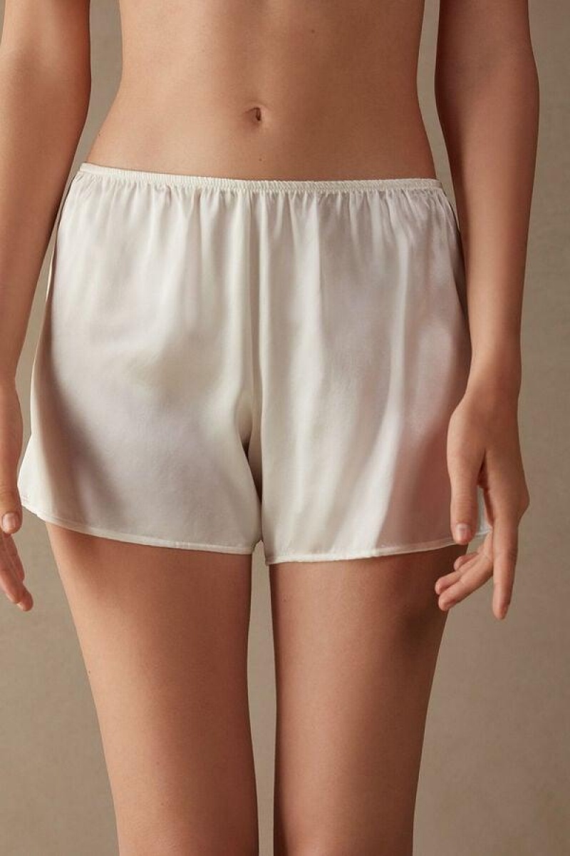 Intimissimi Smooth Silk-Satin Shorts Pizsama Női Fehér | HUFM4055