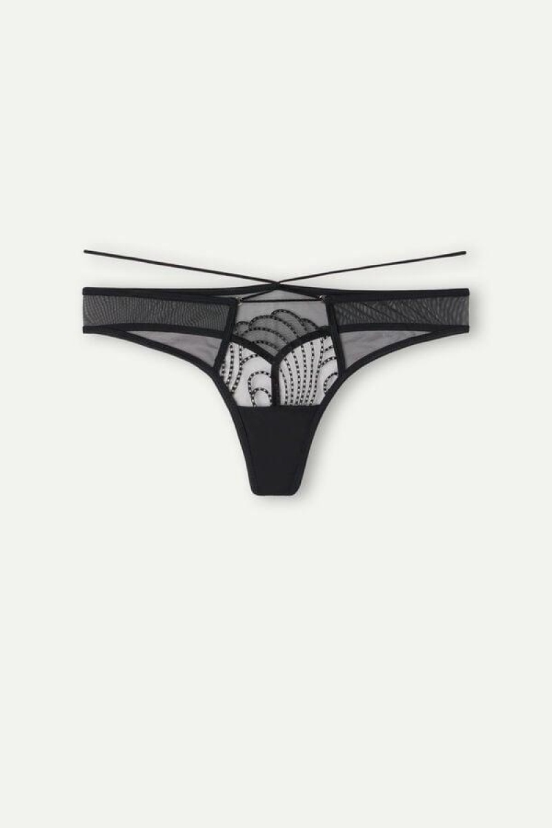 Intimissimi Steal the Show Tanga Bugyi Női Fekete | HUDN3796